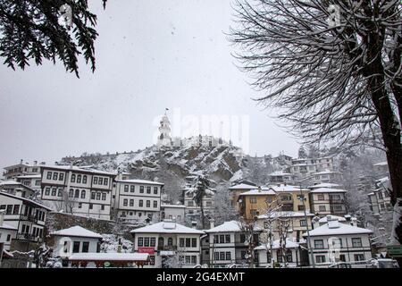 Bolu / Goynuk, ein Ort, der seine Architektur und Natürlichkeit bewahrt hat und seine Traditionen fortgesetzt hat, ist im Winter sehr schön und bietet Ba Stockfoto