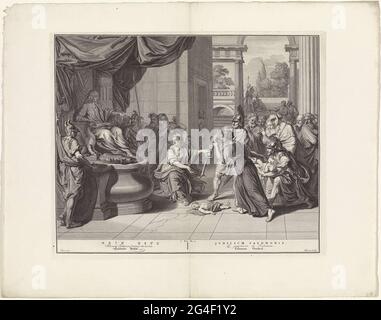 . Solomon steht auf seinem Thron und empfiehlt einem seiner Soldaten, das umstrittene Kind in zwei zu hacken. Eine der Mütter bittet um Gnade und beweist, dass sie die wahre Mutter ist. Die andere Mutter (rechts) steht neben einem Todeskind, dass es sie war, zeigt auf das lebende Kind und fordert seinen Tod (1 könnte. 3:23 Uhr). Das Bild hat eine hebräische, lateinische, französische, englische, deutsche und niederländische Bildunterschrift. Stockfoto