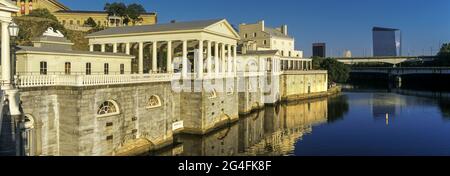 2006 HISTORISCHE FAIRMOUNT PARK WATER WORKS SCHUYLKILL RIVER PHILADELPHIA PENNSYLVANIA USA Stockfoto