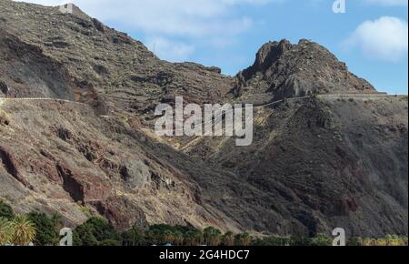 Panoramastraße im Anaga-Gebirge mit Meerblick, Insel Teneriffa Stockfoto