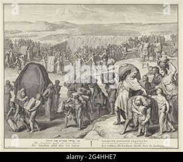 . Links vorne sind Priester, die die Bundeslade tragen. In der Mitte hoben zwölf Männer jeweils einen Stein vom Boden des Jordaan. Danach ziehen die Israeliten den Jordaan-Fluss. Hinter ihnen bildet das Wasser des Jordaan einen Damm. Am Ende einer Referenz auf Joz. 3: 14-17 und der Titel des Druckes in Hebräisch, Englisch, Deutsch, Latein, Französisch und Niederländisch. Stockfoto