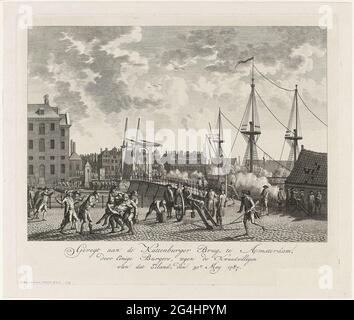 . Die Eroberung der Katzenburger-Brücke zur Insel Kattenburg auf dem rebellischen Orangen-zims durch die bewaffneten Amsterdamer Bürger, 30. Mai 1787. Linker Teil des Land Sea Magazins. Unten rechts befindet sich eine von einem Cache überdeckte Beschriftung. Stockfoto