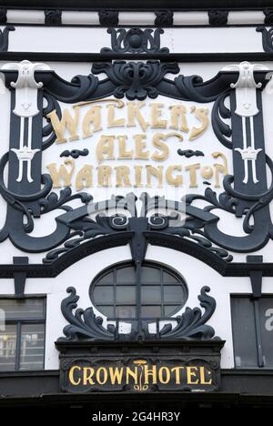 Crown Hotel im Jugendstil in Liverpool Stockfoto