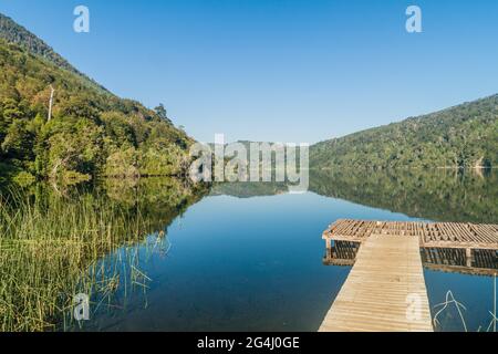 Lago Tilquilco See im Nationalpark Huerquehue, Chile Stockfoto