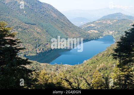 Lago Tilquilco See im Nationalpark Huerquehue, Chile Stockfoto