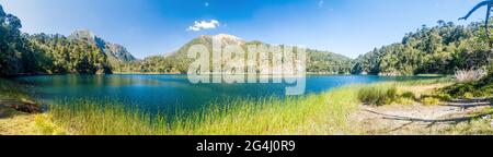 Laguna Toro See im Nationalpark Huerquehue, Chile Stockfoto