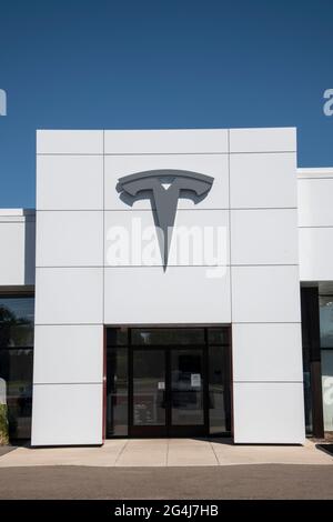 Maplewood, Minnesota. Tesla Autohaus. Stockfoto
