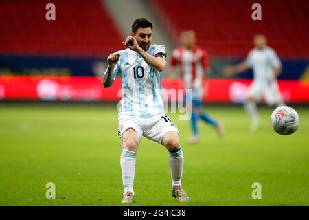 Brasília, Brasilien. Juni 2021. Spiel zwischen Argentinien und Paraguay gültig für die dritte Runde Copa America Brazil 2021, die am Montag (21) im Estádio Nacional de Brasília Mané Garricha stattfand. Auf dem Foto, Spieler Messi Argentina (Foto: Francisco Stuckert/Fotoarena) Quelle: Foto Arena LTDA/Alamy Live News Stockfoto