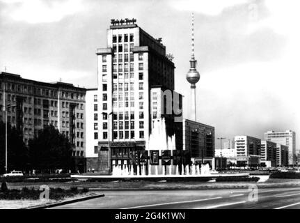 Geographie / Reisen, Deutschland, Städte und Gemeinden, Berlin, Gebäude, ADDITIONAL-RIGHTS-CLEARANCE-INFO-NOT-AVAILABLE Stockfoto