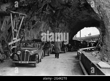 Transport / Transport, Auto, Fahrzeugvarianten, DKW F4 Meisterklasse, ZUSÄTZLICHE-RIGHTS-CLEARANCE-INFO-NOT-AVAILABLE Stockfoto