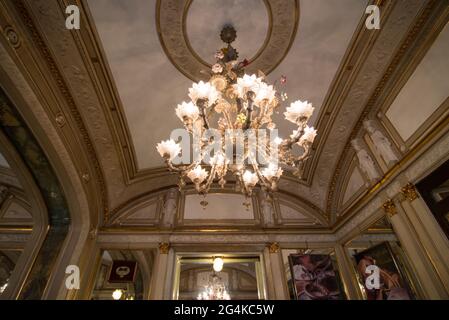 Historisches Cafe Gambrinus, Plebiscito-Platz, Neapel, Kampanien, Italien, Europa Stockfoto