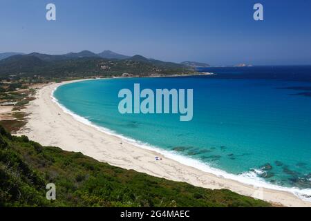 FRANKREICH (2B). KORSIKA, NORDKORSIKA. SOMMERAMBIENTE IN BALAGNE, SCHÖNE STRÄNDE. Stockfoto