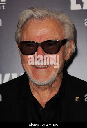 Los Angeles, Kalifornien. Juni 2021. Harvey Keitel bei der Ankunft zur LANSKY Premiere, Harmony Gold Theater, Los Angeles, CA, 21. Juni 2021. Kredit: Elizabeth Goodenough/Everett Collection/Alamy Live Nachrichten Stockfoto