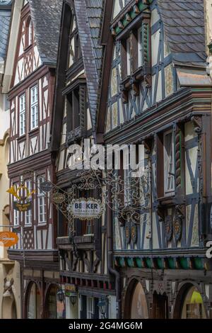 Historisches Linz an der Rine mit bunten Fachwerkhäusern, Rheinland-Pfalz, Gemrany Stockfoto