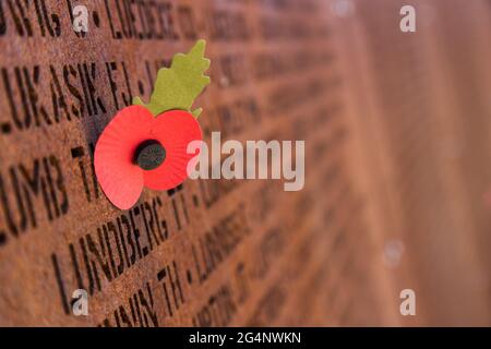 Ein Denkmal für die 57,000 Männer, die während des 2. Weltkrieges ihr Leben verloren und England als Teil des Bomberkommandos verteidigten. Im Memorial Spire im Internati Stockfoto