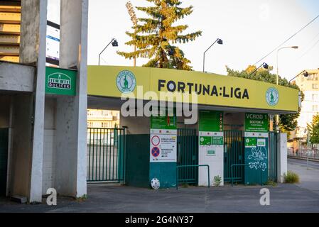 Prag, Tschechische Republik. Juni 2021. Blick auf den Haupteingang des Dolicek-Stadions der Bohemians Prag, Tschechische Republik. Kredit: SPP Sport Pressefoto. /Alamy Live News Stockfoto
