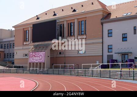 Prag, Tschechische Republik. Juni 2021. Funktionale Stierkampfarena des Stadions Na Juliska von Dukla Prag, Tschechische Republik. Kredit: SPP Sport Pressefoto. /Alamy Live News Stockfoto