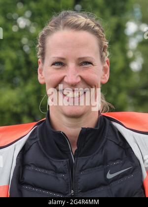 Die deutsche Diskuswerferin Julia Harting SCC Berlin beim Schönebecker Solecup 2021 Stockfoto