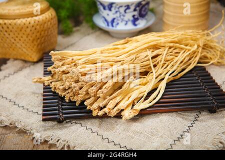 Chinesische Kräutermedizin codonopsis Stockfoto