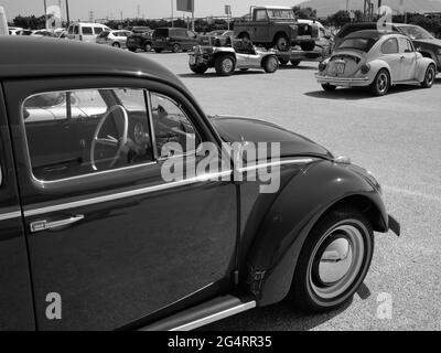 Klassischer Volkswagen Bettle. Retro Malaga 2021, andalusien, Spanien. Stockfoto