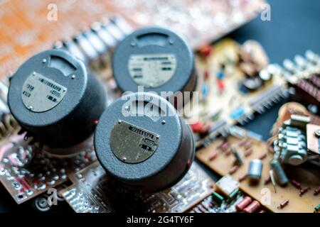 Nahaufnahme von altmodischen elektrischen Waage-Anzeiger analog Stockfoto