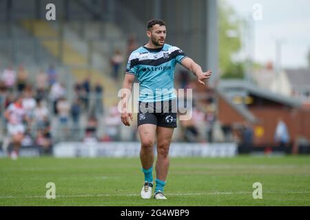 Leigh, England - 19. Juni 2021 - Jake Connor (1) von Hull FC während der Rugby League Betfred Super League Leigh Centurions gegen Hull FC im Leigh Sports Village Stadium, Leigh, Großbritannien Dean Williams/Alamy Live News Stockfoto