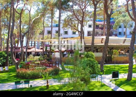 Goynuk, Antalya, Türkei - 11. Mai 2021: Blick auf das Seven Seas Hotel Life Ultra All Inclusive und 5-Sterne-Kinderkonzept in Goynuk, Antalya, Türkei am 11. Mai 2021. Stockfoto