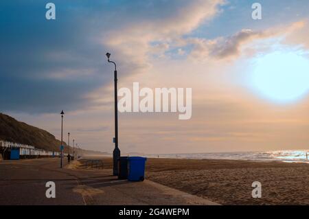 Leerer Bournemouth Beach und Seafront, aufgrund von Covid-19 Einschränkungen im Oktober 2020, Bournemouth, Dorset, England - 20. Oktober 2020 Stockfoto