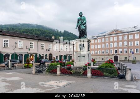 Österreich, Salzburger Land, Salzburg, Statue von Wolfgang Amadeus Mozart Stockfoto