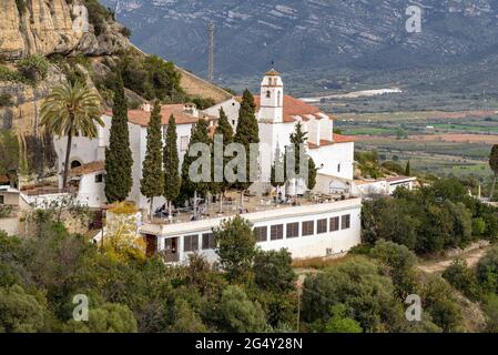 La Piedat Hermitage (die Frömmigkeit) in der Godall-Bergkette. (Ulldecona, Tarragona, Katalonien, Spanien) ESP: Ermita de la Pieitat (la Piedad) (Cataluña) Stockfoto