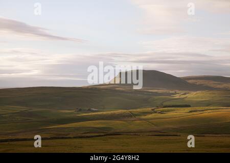 Pen-y-ghent in Silverdale, im Yorkshire Dales National Park, Großbritannien Stockfoto