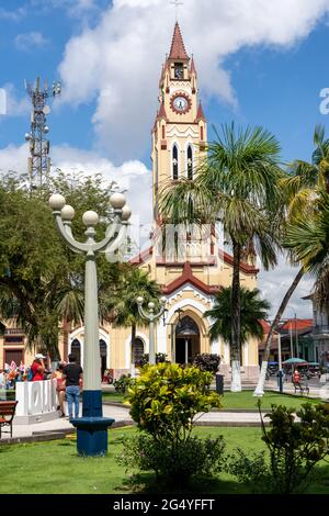 Kirche des heiligen Johannes des Täufers auf der Plaza de Armas, Iquitos, Peru Stockfoto