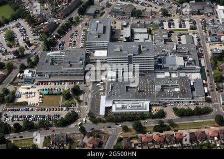 Luftaufnahme des Barnsley Hospitals aus dem Südosten an der Vorderseite des Krankenhauses Stockfoto