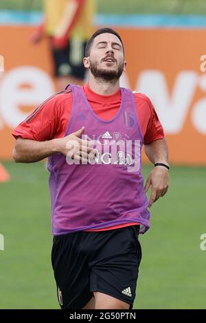 Belgiens Eden Hazard, abgebildet während einer Trainingseinheit der belgischen Fußballnationalmannschaft Red Devils, in Tubize, Donnerstag, 24. Juni 2021. Das Team ist es Stockfoto