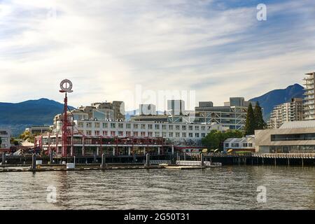 Lonsdale Quay Hotel und Marktgebäude in North Vancouver, British Columbia, Kanada Stockfoto