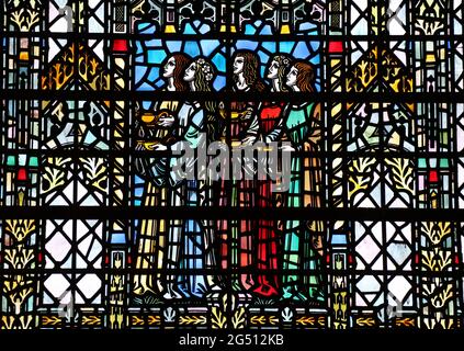 Buntglasfenster in der Liverpool Cathedral Church of the Risen Christ Stockfoto