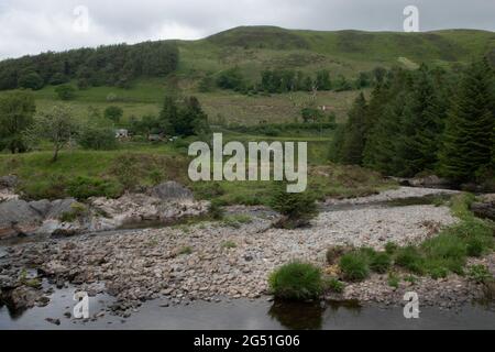 Der Fluss Wye in den Cambrian Mountains in der Nähe von Llangurig, Powys, Wales Stockfoto