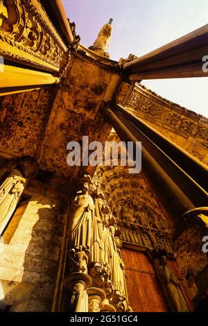 Blick auf die Kathedrale von Chartres, Chrartres, Eure-et-Loir, Frankreich Stockfoto