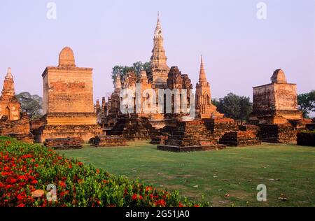 Tempel Wat Phra Si Mahathat, Sukhothai Historical Park, Thailand Stockfoto