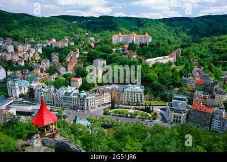 Kurstadt Karlovy Vary (Karlsbad), Tschechische Republik Stockfoto