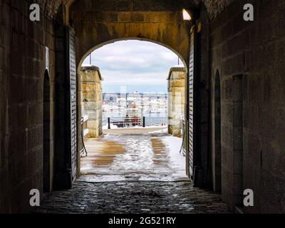 Eingang zum Zitadellenhügel Fort george Stockfoto