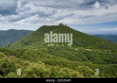 Schloss Montsoriu von der Wohngegend Fogueres de Montsoriu (La Selva, Katalonien, Spanien) ESP: Castillo de Montsoriu desde Fogueres de Montsoriu Stockfoto