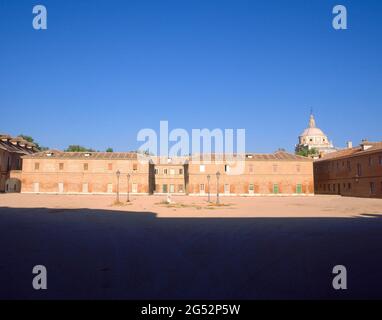 PARTE TRASERA. AUTOR: JUAN DE HERRERA (1530-1597). LAGE: CASA CABALLEROS Y OFICIOS. ARANJUEZ. MADRID. SPANIEN. Stockfoto