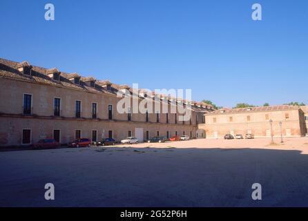 PARTE TRASERA. AUTOR: JUAN DE HERRERA (1530-1597). LAGE: CASA CABALLEROS Y OFICIOS. ARANJUEZ. MADRID. SPANIEN. Stockfoto