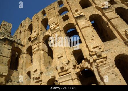 Das kolosseum von El Jem, das zweitgrößte in der römischen Welt Stockfoto