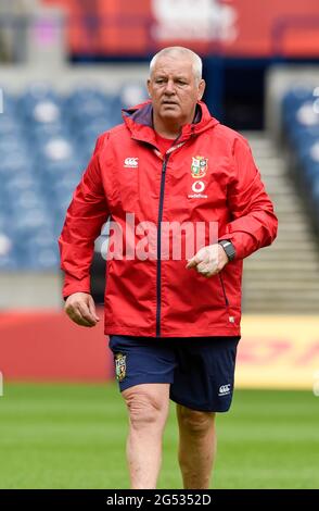 Edinburgh, Großbritannien. Juni 2021. Murrayfield, Edinburgh, Großbritannien. 25. Juli 2021: Der britische und irische Lions-Cheftrainer Warren Gatland während der Rugby-Mannschaft der britischen und irischen Lions im BT Murrayfield, Edinburgh, Großbritannien. Quelle: Ian Rutherford/Alamy Live News Stockfoto