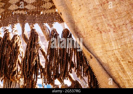 Traditionelle Jute Dekoration am Eingang in Ägypten Stockfoto