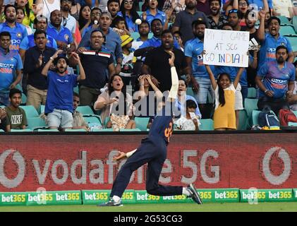 Indien übergab Australien nach seinem Sieg im T20-Spiel in Sydney, Australien, auf den zweiten Platz in der T20-Rangliste.Featuring: Hardik Pandya wo: Sydney, Australien Wann: 06 Dec 2020 Credit: WENN.com Stockfoto