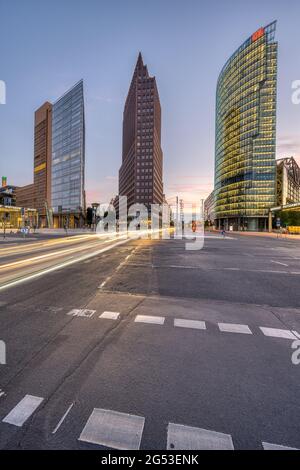 BERLIN, DEUTSCHLAND - 09. Juni 2021: Der Potsdamer Platz ist das Symbol des modernen, wiedervereinigten Berlins Stockfoto