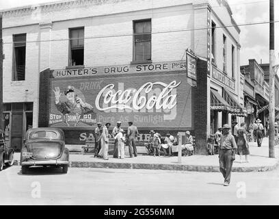 Straßenszene, Main Street, Greensboro, Georgia, USA, Marion Post Wolcott, U.S. Farm Security Administration, April 1939 Stockfoto